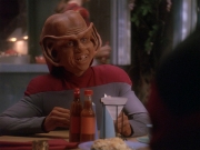 extant_StarTrek_DS9_4x12-ParadiseLost_00735.jpg