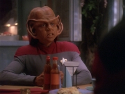 extant_StarTrek_DS9_4x12-ParadiseLost_00760.jpg