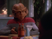 extant_StarTrek_DS9_4x12-ParadiseLost_00782.jpg