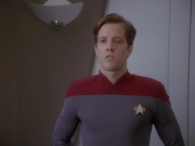 extant_StarTrek_DS9_4x12-ParadiseLost_00850.jpg