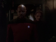 Filename=extant_StarTrek_DS9_4x12-ParadiseLost_01031.jpg
Filesize=108KiB
Dimensions=1200x900
Date added=Oct 21, 2019 extant_StarTrek_DS9_4x12-ParadiseLost_01031.jpg