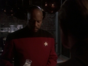 extant_StarTrek_DS9_4x12-ParadiseLost_01064.jpg