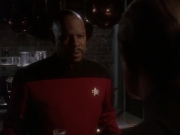 extant_StarTrek_DS9_4x12-ParadiseLost_01073.jpg