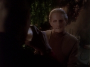 extant_StarTrek_DS9_4x12-ParadiseLost_01092.jpg