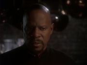 extant_StarTrek_DS9_4x12-ParadiseLost_01110.jpg