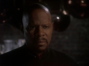 extant_StarTrek_DS9_4x12-ParadiseLost_01115.jpg