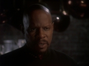 extant_StarTrek_DS9_4x12-ParadiseLost_01118.jpg