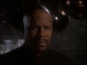 extant_StarTrek_DS9_4x12-ParadiseLost_01125.jpg