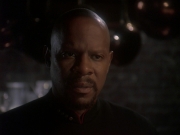 extant_StarTrek_DS9_4x12-ParadiseLost_01137.jpg