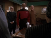 Filename=extant_StarTrek_DS9_4x12-ParadiseLost_01169.jpg
Filesize=160KiB
Dimensions=1200x900
Date added=Oct 21, 2019 extant_StarTrek_DS9_4x12-ParadiseLost_01169.jpg