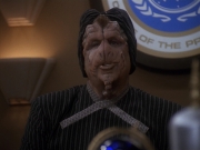 Filename=extant_StarTrek_DS9_4x12-ParadiseLost_01186.jpg
Filesize=162KiB
Dimensions=1200x900
Date added=Oct 21, 2019 extant_StarTrek_DS9_4x12-ParadiseLost_01186.jpg