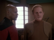 extant_StarTrek_DS9_4x12-ParadiseLost_01212.jpg
