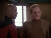 extant_StarTrek_DS9_4x12-ParadiseLost_01216.jpg