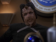 extant_StarTrek_DS9_4x12-ParadiseLost_01237.jpg