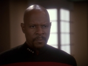 extant_StarTrek_DS9_4x12-ParadiseLost_01253.jpg