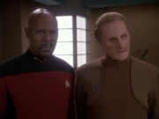 extant_StarTrek_DS9_4x12-ParadiseLost_01276.jpg