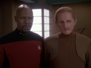 extant_StarTrek_DS9_4x12-ParadiseLost_01277.jpg
