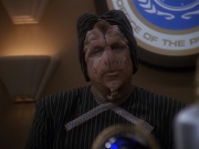 extant_StarTrek_DS9_4x12-ParadiseLost_01299.jpg