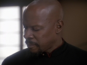 Filename=extant_StarTrek_DS9_4x12-ParadiseLost_01432.jpg
Filesize=111KiB
Dimensions=1200x900
Date added=Oct 21, 2019 extant_StarTrek_DS9_4x12-ParadiseLost_01432.jpg