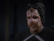 extant_StarTrek_DS9_4x12-ParadiseLost_01455.jpg