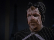 extant_StarTrek_DS9_4x12-ParadiseLost_01460.jpg