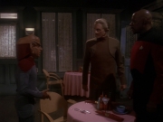 extant_StarTrek_DS9_4x12-ParadiseLost_01473.jpg