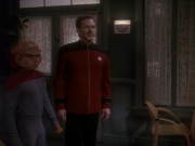 extant_StarTrek_DS9_4x12-ParadiseLost_01500.jpg
