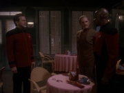 Filename=extant_StarTrek_DS9_4x12-ParadiseLost_01517.jpg
Filesize=160KiB
Dimensions=1200x900
Date added=Oct 21, 2019 extant_StarTrek_DS9_4x12-ParadiseLost_01517.jpg
