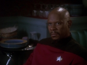 extant_StarTrek_DS9_4x12-ParadiseLost_01563.jpg