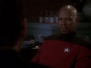 extant_StarTrek_DS9_4x12-ParadiseLost_01594.jpg