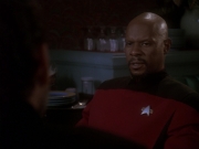 Filename=extant_StarTrek_DS9_4x12-ParadiseLost_01620.jpg
Filesize=115KiB
Dimensions=1200x900
Date added=Oct 21, 2019 extant_StarTrek_DS9_4x12-ParadiseLost_01620.jpg