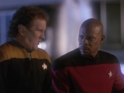 extant_StarTrek_DS9_4x12-ParadiseLost_01842.jpg