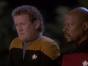 Filename=extant_StarTrek_DS9_4x12-ParadiseLost_01878.jpg
Filesize=140KiB
Dimensions=1200x900
Date added=Oct 21, 2019 extant_StarTrek_DS9_4x12-ParadiseLost_01878.jpg