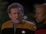 Filename=extant_StarTrek_DS9_4x12-ParadiseLost_01883.jpg
Filesize=145KiB
Dimensions=1200x900
Date added=Oct 21, 2019 extant_StarTrek_DS9_4x12-ParadiseLost_01883.jpg