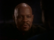 extant_StarTrek_DS9_4x12-ParadiseLost_02075.jpg