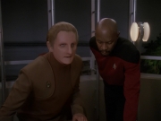 Filename=extant_StarTrek_DS9_4x12-ParadiseLost_02186.jpg
Filesize=128KiB
Dimensions=1200x900
Date added=Oct 21, 2019 extant_StarTrek_DS9_4x12-ParadiseLost_02186.jpg