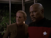 Filename=extant_StarTrek_DS9_4x12-ParadiseLost_02257.jpg
Filesize=125KiB
Dimensions=1200x900
Date added=Oct 21, 2019 extant_StarTrek_DS9_4x12-ParadiseLost_02257.jpg