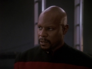 Filename=extant_StarTrek_DS9_4x12-ParadiseLost_02277.jpg
Filesize=104KiB
Dimensions=1200x900
Date added=Oct 21, 2019 extant_StarTrek_DS9_4x12-ParadiseLost_02277.jpg