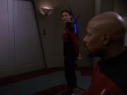 Filename=extant_StarTrek_DS9_4x12-ParadiseLost_02356.jpg
Filesize=141KiB
Dimensions=1200x900
Date added=Oct 21, 2019 extant_StarTrek_DS9_4x12-ParadiseLost_02356.jpg