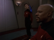 Filename=extant_StarTrek_DS9_4x12-ParadiseLost_02362.jpg
Filesize=131KiB
Dimensions=1200x900
Date added=Oct 21, 2019 extant_StarTrek_DS9_4x12-ParadiseLost_02362.jpg