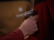 extant_StarTrek_DS9_4x12-ParadiseLost_02432.jpg
