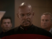 Filename=extant_StarTrek_DS9_4x12-ParadiseLost_02453.jpg
Filesize=132KiB
Dimensions=1200x900
Date added=Oct 21, 2019 extant_StarTrek_DS9_4x12-ParadiseLost_02453.jpg