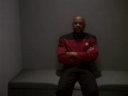 extant_StarTrek_DS9_4x12-ParadiseLost_02489.jpg