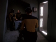 Filename=extant_StarTrek_DS9_4x12-ParadiseLost_02672.jpg
Filesize=131KiB
Dimensions=1200x900
Date added=Oct 21, 2019 extant_StarTrek_DS9_4x12-ParadiseLost_02672.jpg