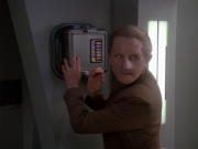 Filename=extant_StarTrek_DS9_4x12-ParadiseLost_02728.jpg
Filesize=142KiB
Dimensions=1200x900
Date added=Oct 21, 2019 extant_StarTrek_DS9_4x12-ParadiseLost_02728.jpg