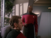 Filename=extant_StarTrek_DS9_4x12-ParadiseLost_02804.jpg
Filesize=162KiB
Dimensions=1200x900
Date added=Oct 21, 2019 extant_StarTrek_DS9_4x12-ParadiseLost_02804.jpg