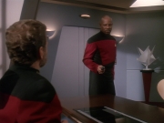 extant_StarTrek_DS9_4x12-ParadiseLost_02810.jpg