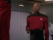 extant_StarTrek_DS9_4x12-ParadiseLost_02831.jpg