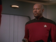 extant_StarTrek_DS9_4x12-ParadiseLost_02840.jpg