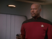extant_StarTrek_DS9_4x12-ParadiseLost_02842.jpg